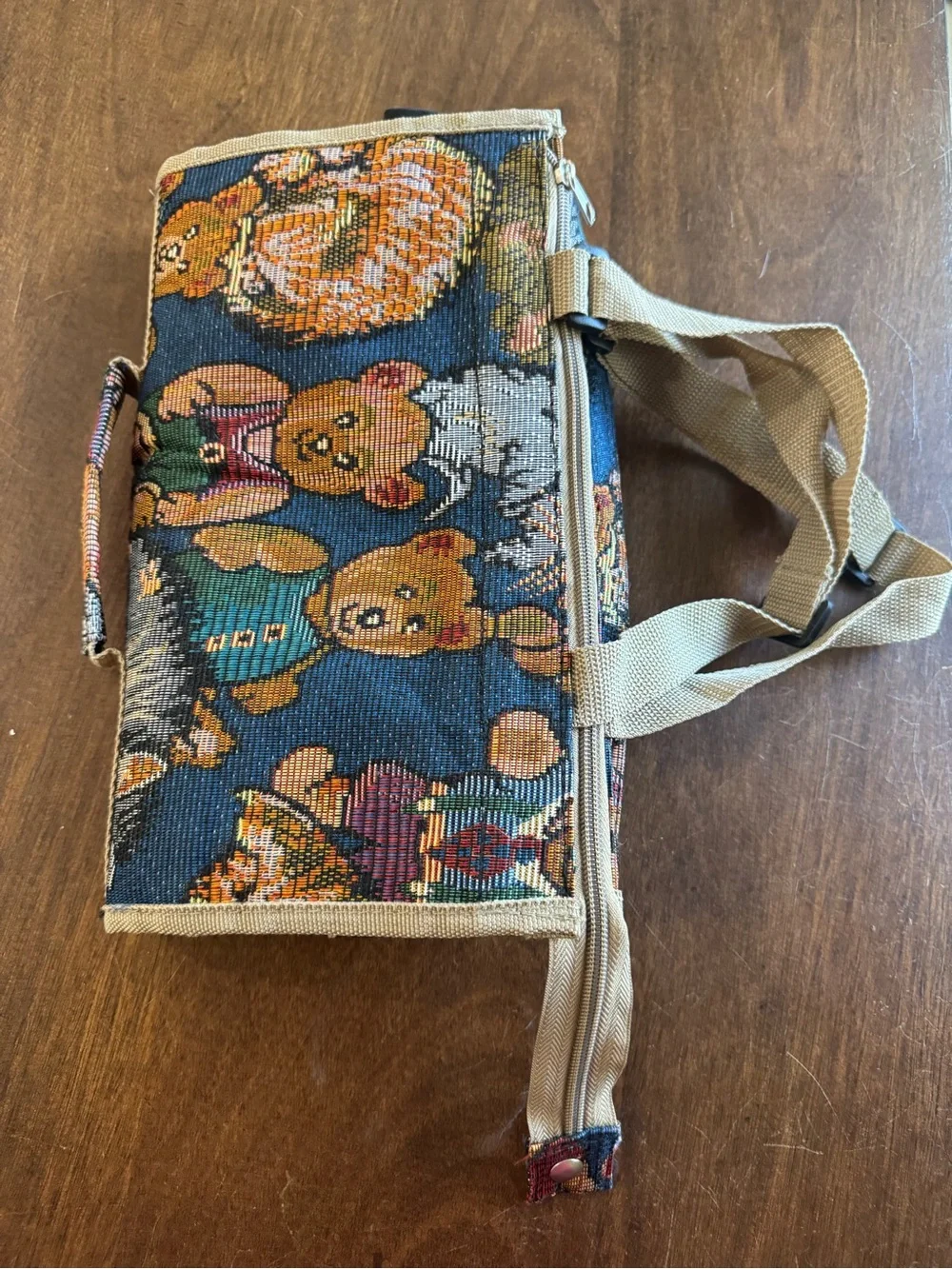 Vintage Pioneer Foldable Tapestry Rolling Tote - Bear/Cat